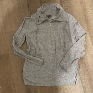 Tommy Bahama Women's Heather Gray Zip-Up Hoodie
